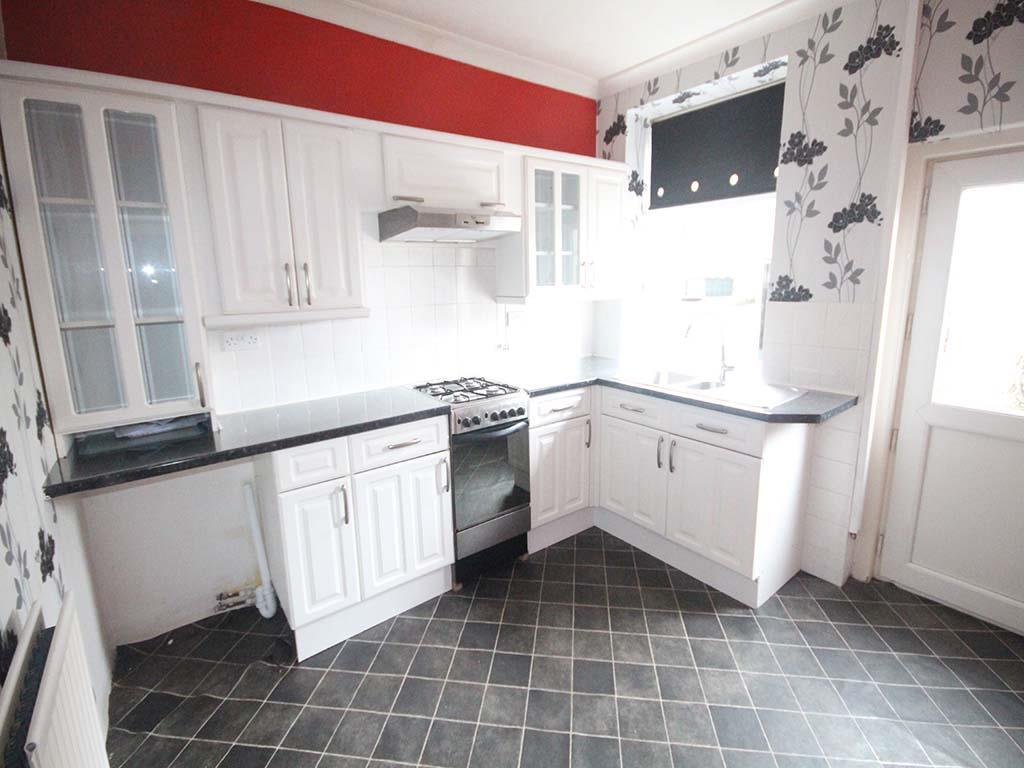 2 bedroom terraced house For Sale in Barnoldswick - IMG_7343.jpg